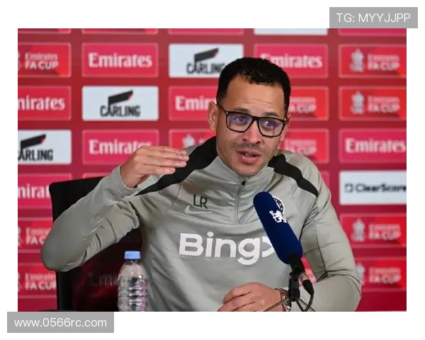 切尔西联合所有者谈罗西尼奥与转会策略